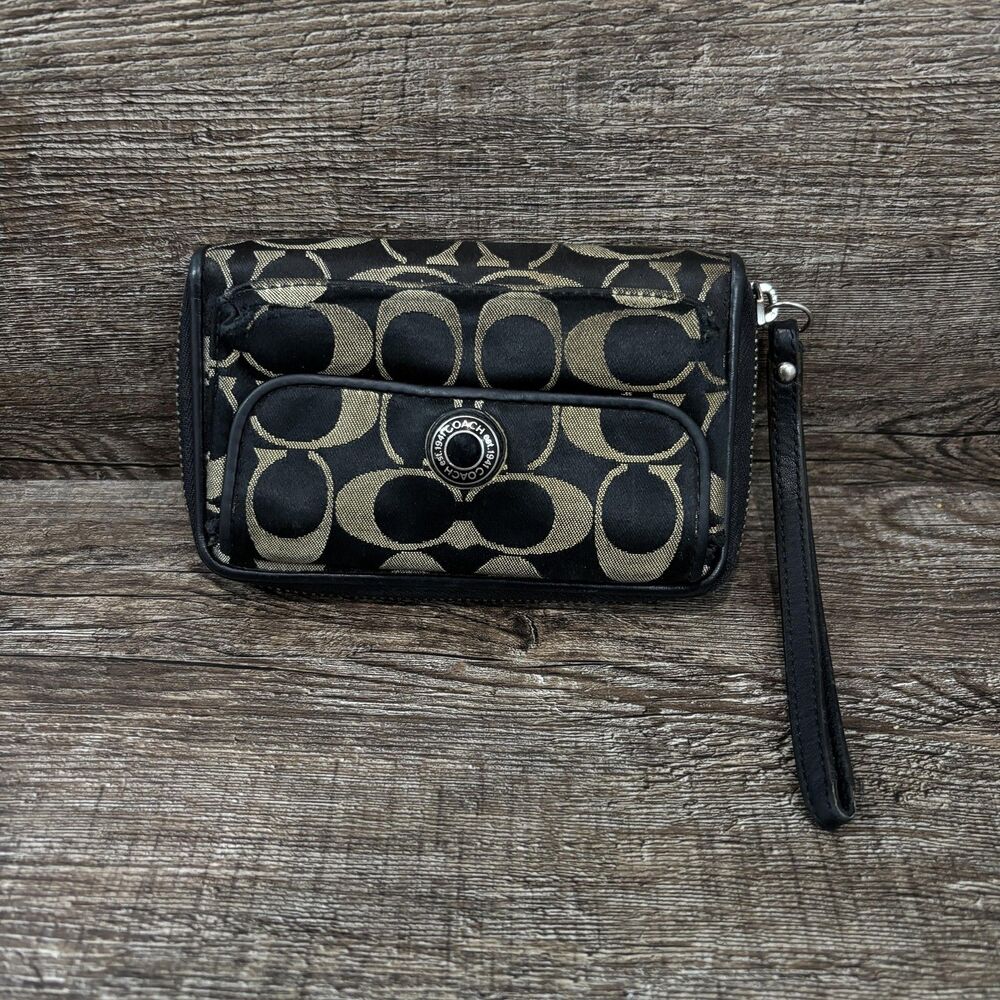 Coach Wristlet Wallet Women's Black Signature Logo Canvas Zip Around ID Window